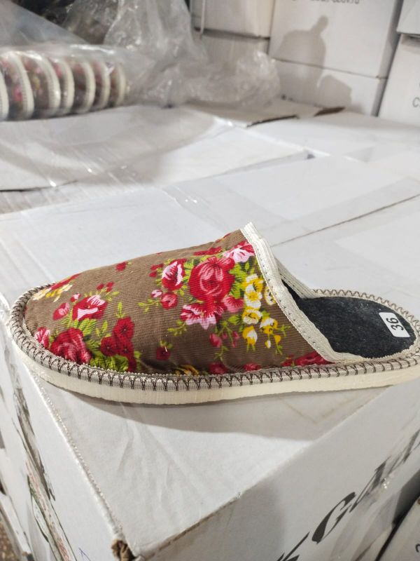 Тапочки жен. комнатные закрытые (12пар/1уп.)