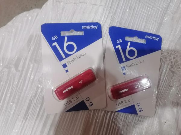 Флеш карта Smart Buy 16GB USB