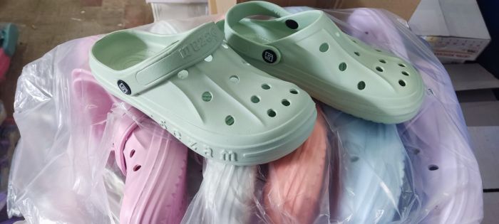 Сезам кроксы женские 6 пар