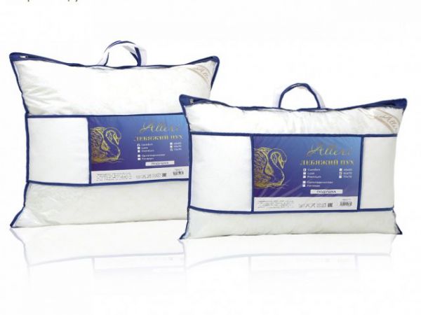 Подушка/МАРИЯ бамбук стёжка в сумке  70*70