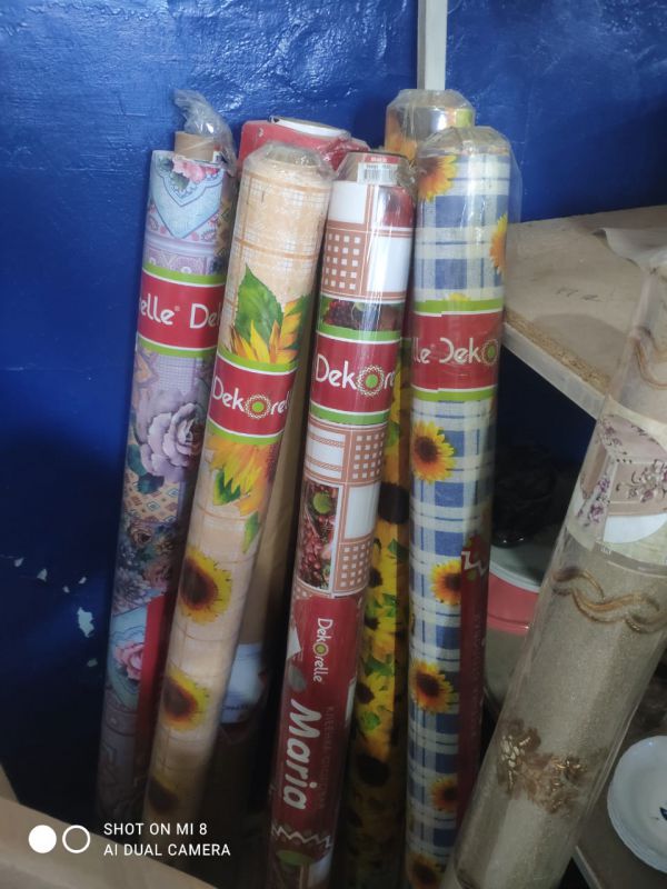 Клеёнка на нетканой основе Dekorama 1.4*20 м на нетканной основе